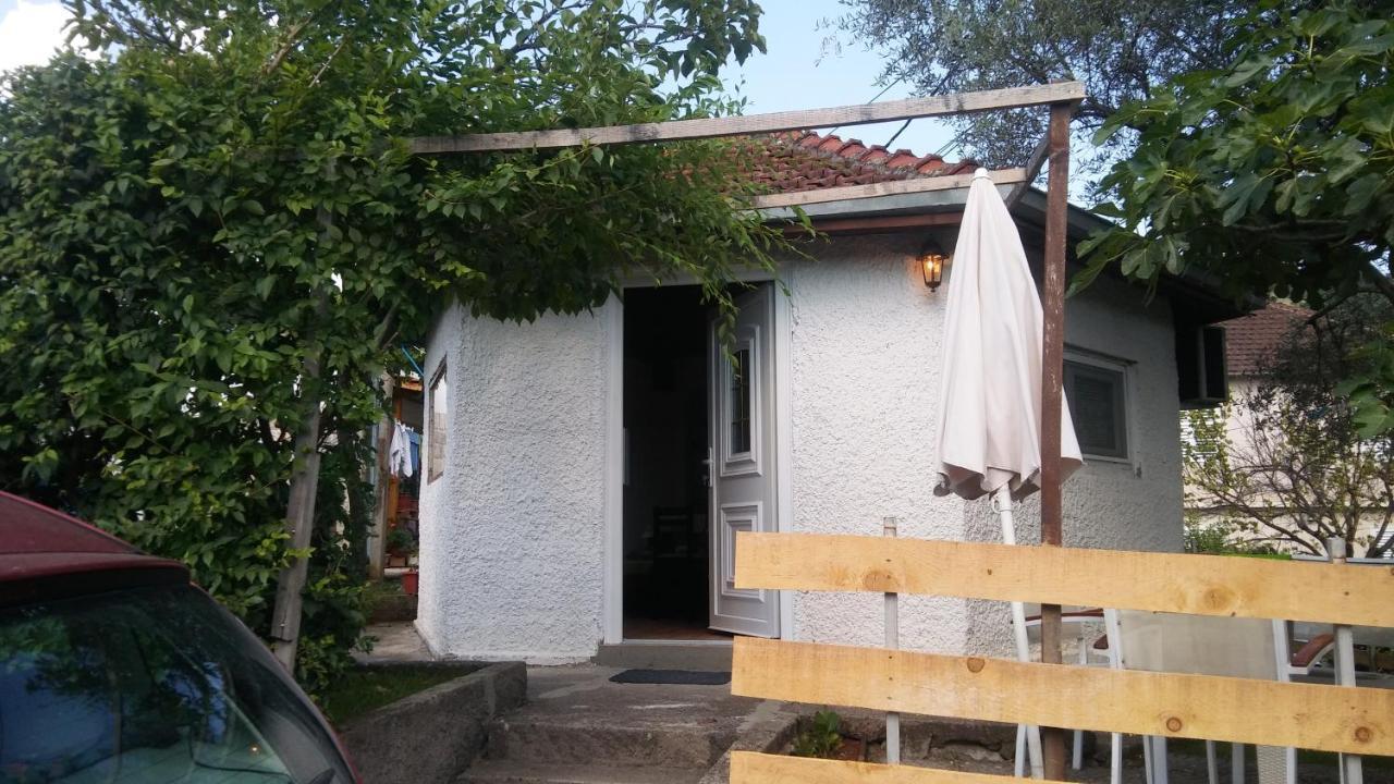 Petkovic Apartmani 1 Tivat Luaran gambar